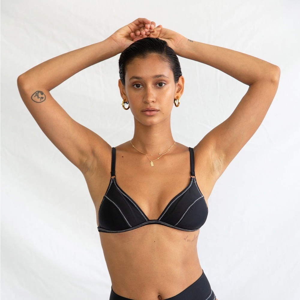 Galamaar Zig Zag Noir Triangle Top